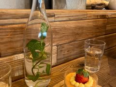 -Common Table · Brunch & Coffee