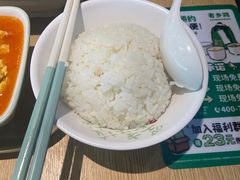 -老乡鸡(上海品尊国际中心店)