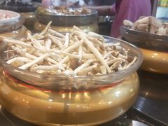 -龍歌自助小火锅(崂山丽达店)