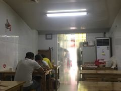 -何记酿皮店(西流湾店)