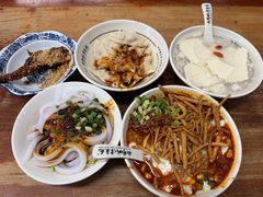 -小谭豆花(西大街店)