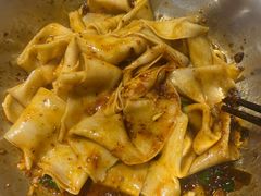 普通biangbiang面-玲玲面屋