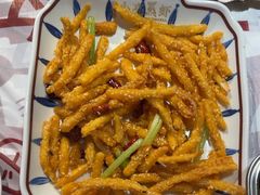 -石牌岭小亮蒸虾•湖北老字号(左岭店)