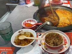 -生活如沸·顺德水牛奶火锅(大学路店)