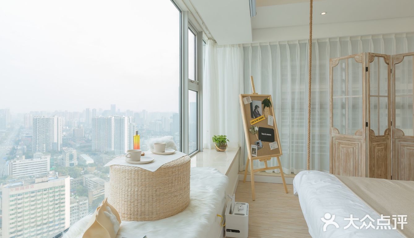 住进成都 | 纯白色梦幻吊床，做一个浪漫的梦