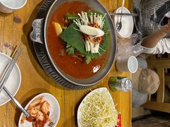 -喇喇排骨火锅·传统韩式脊骨汤(望京西园总店)
