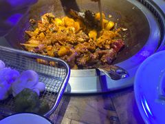 -山河屯铁锅炖(哈西站店)