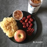 🔥.喝一碗胜敷十张面膜的苹果银耳羹！