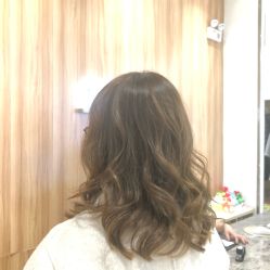 -Mentor Hair Salon