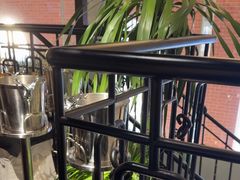 -LESCEDARS Brasserie Bistro香柏树