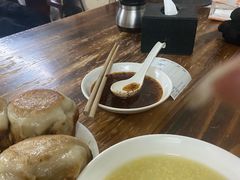 小米粥-宝瑞门钉肉饼店