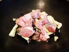 -王老六铁锅炖鱼(长春路店)