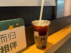 -星巴克(昆明机场III店)