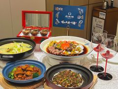 -品海楼·大连海胆锅贴馆(东港店)