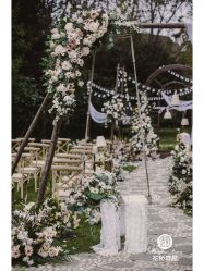 -花轿喜屋婚礼策划