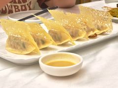 -品海楼·大连海胆锅贴馆(东港店)