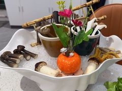 -鲍媽·原汤鲍鱼鸡(克拉广场店)