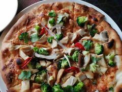 -WOLFGANG PUCK KITCHEN & BAR(迪士尼小镇店)