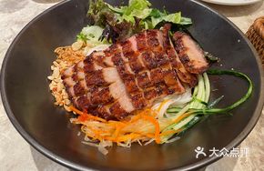 Grilled Pork Neck Meat with Lemon Noodles