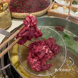 鲜牛称重火锅，味蕾炸裂盛宴！😍