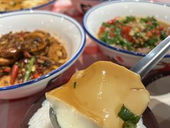 -笨豆腐居民楼菜馆•江西小炒(天津开发区店)