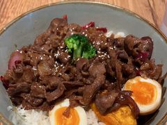-玛格萝妮(汇智国际商业中心店)