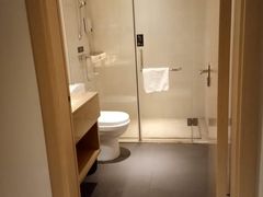 -城市便捷酒店(广州塔客村地铁站琶洲会展店)