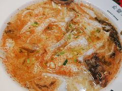 -渔语鱼酸菜鱼新川菜(来福士店)