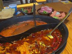 -乐闹闹重庆火鍋(民治店)