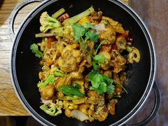 干锅牛蛙-靓蛙馆
