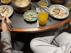 -蘑界·野生菌火锅(深业上城店)