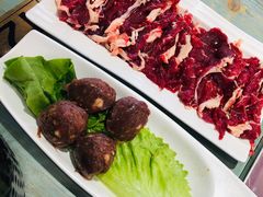 -犇牛记·鲜牛肉火锅