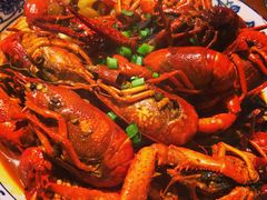 口味虾-琥珀老六龙虾(四里河店)