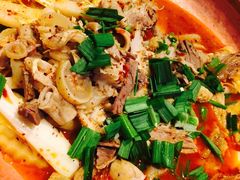 -云海肴·汽锅鸡·云南菜(天山百盛优客店)