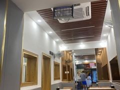 大堂-吕阿婆骨汤麻辣烫(云岗店)