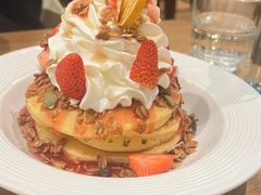 -Two Birds One Stone·一石二鸟(诚品生活店)