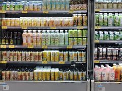 -沃尔玛(前山店)