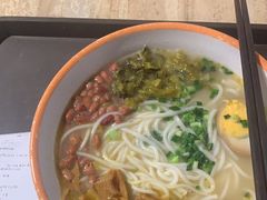 -大食代美食广场(上海中心店)