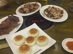 -老鼎万春卤菜(鹭湖宫8区店)