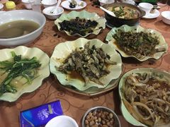 -幽优农庄·森波拉特色本地农家菜