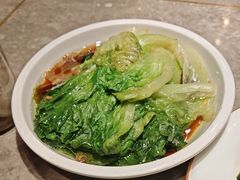 -月枫江南小馆(绿地缤纷广场店)