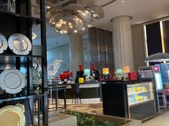 -天津京基皇冠假日酒店