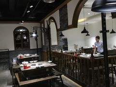 大堂-红九格老火锅(三峡广场店)