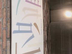 -光海书局(南京东路第一百货店)