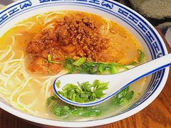 -辣肉面大王(天平路店)