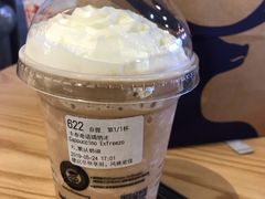 -瑞幸咖啡(绿地锦峰大厦店)