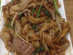 广东小美食-广东小美食(果戈里大街店)