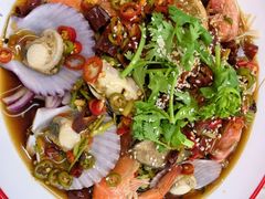 -老东镇啤酒屋海鲜加工·蒸汽海鲜·海鲜烧烤(台东店)