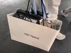 -ARC'TERYX始祖鸟(北京王府中环店)