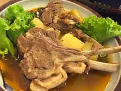 -毛辣果·贵州红酸汤牛肉火锅(西单店)